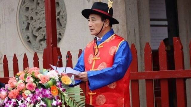 王金平：中华儿女本是同根生