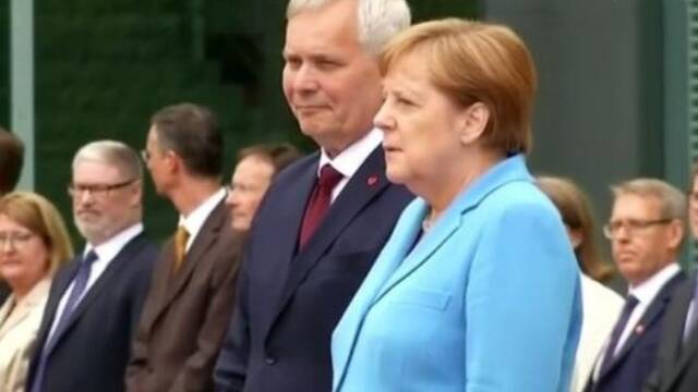 一个月内第三次颤抖