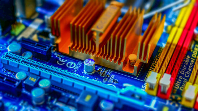 日本电子产业大败局