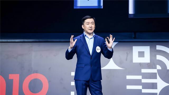 最赏识王小川的，还是马化腾