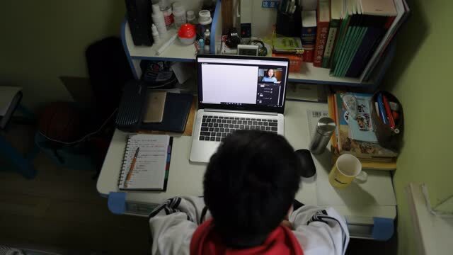 如果60%的教育公司都可能倒闭，谁会是最终胜利者？