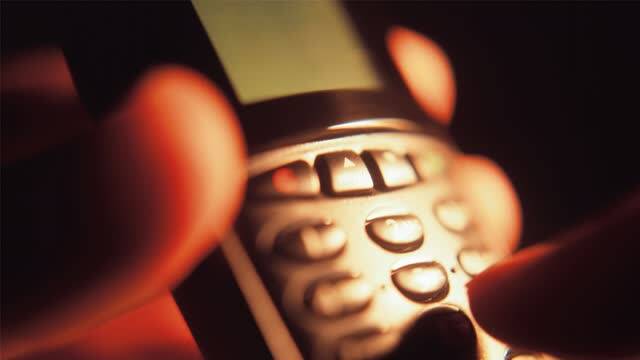 当年的手机厂商是怎么熬过非典疫情的？