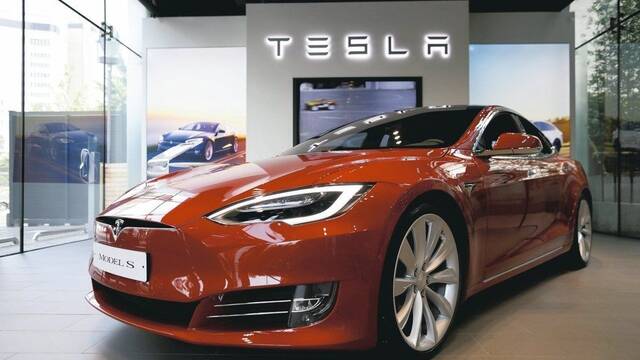 马斯克的救命稻草在中国