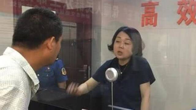 车主因车像“违法车”被罚