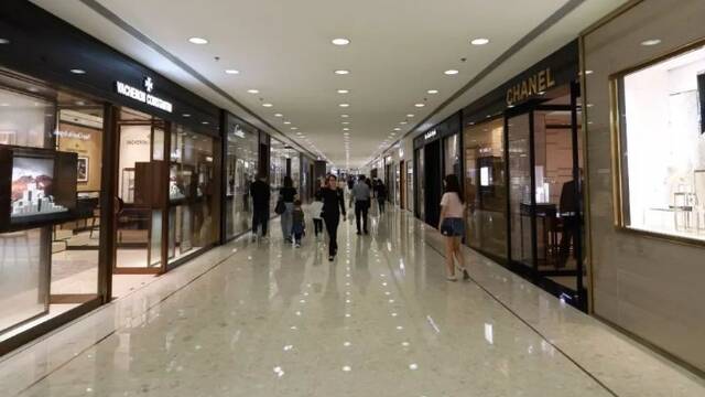 游客锐减后的香港