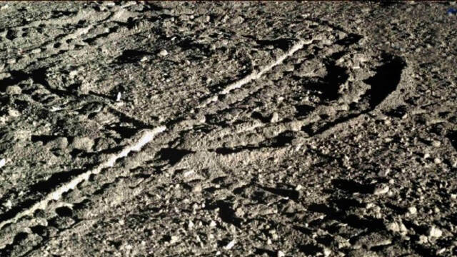 中秋节 请查收这份“正宗月饼”