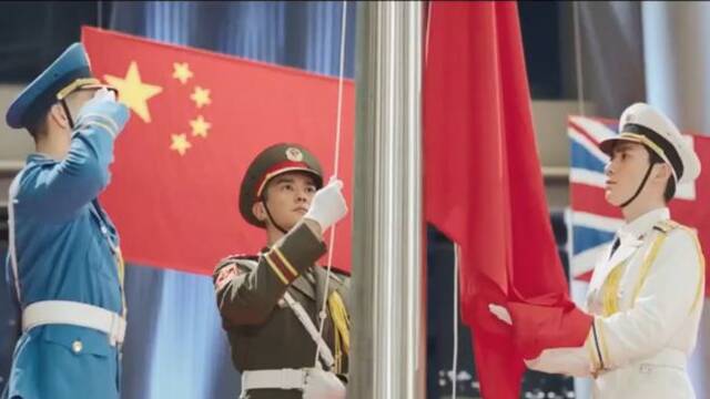 22年前，香港“准时”回归，是怎么实现“准时”的?