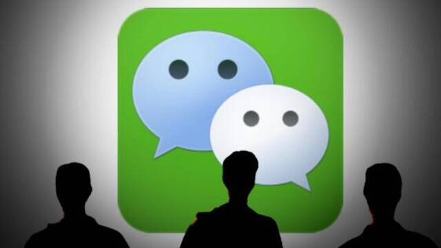 朋友圈人设产业链：8元开法拉利15元任意定位，25元化身文艺青年