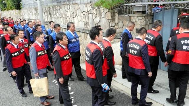 日本山口组总部被警察包围