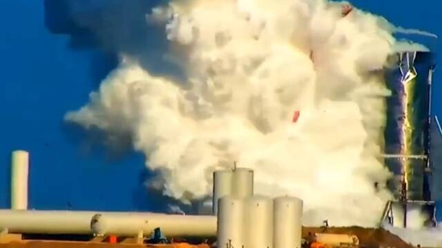 马斯克的星舰“爆”了