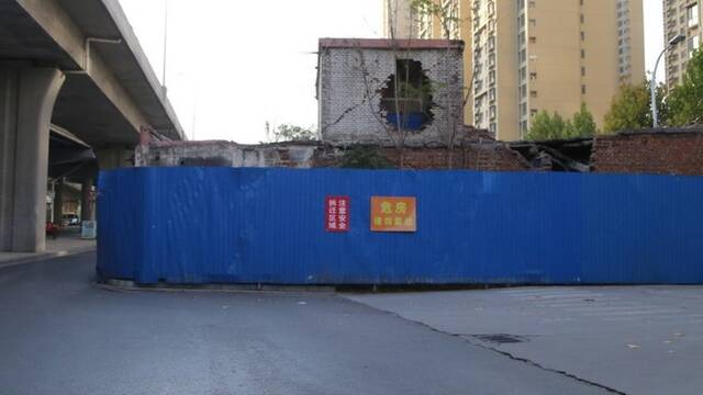 石家庄最牛“钉子户” 强行拦路6年 