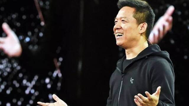 负债32亿租住700平米豪宅 贾跃亭向债主道歉：“FF是我的生命”