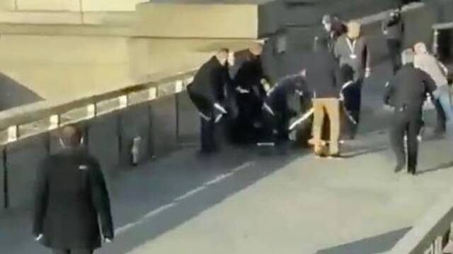 伦敦桥上突然传出枪声 已造成3人死亡