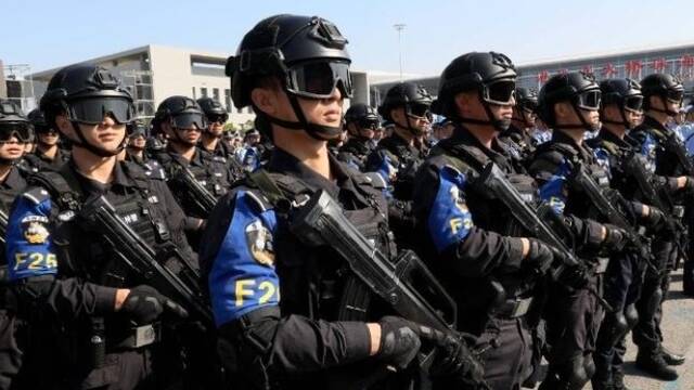 港珠澳大桥口岸反恐演练现场