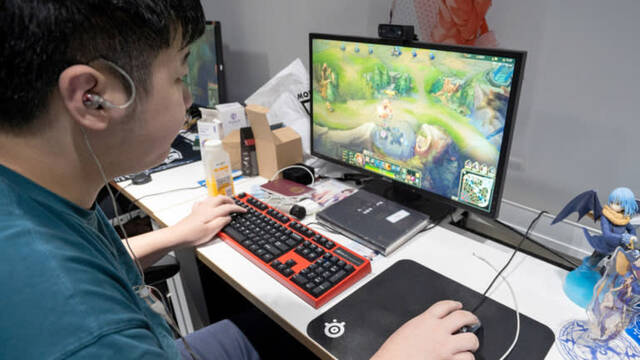  一位乒乓球手的职业电竞路