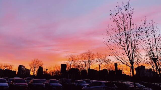 北京朝霞美翻天