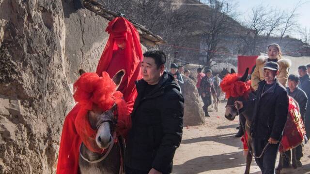 行将消失的陕北婚俗
