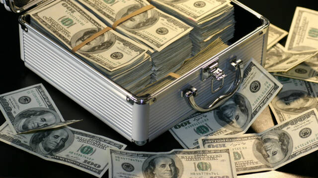 高瓴交出“半条命”