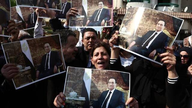 埃及为前总统穆巴拉克举行葬礼