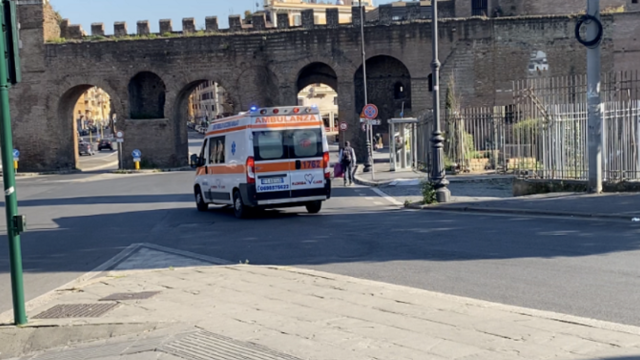 全球确诊超53万，海外华人口述抗疫经历｜ 风眼看疫情