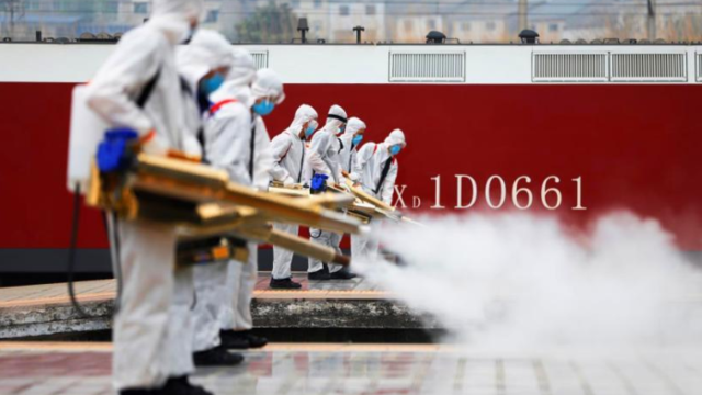 湖北解封前一天的火车站