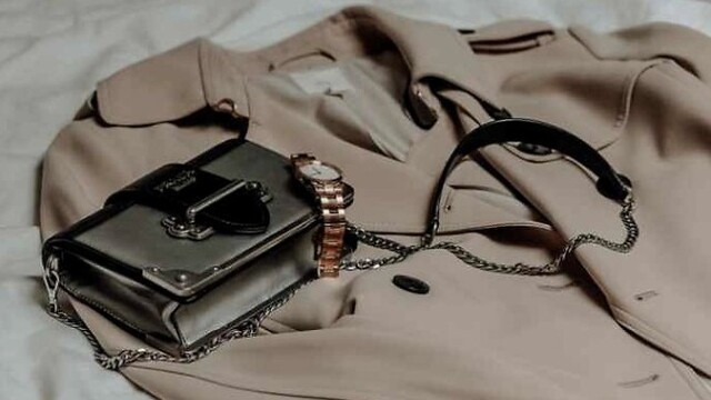 进价20卖500 直播间卖奢侈品有多坑？