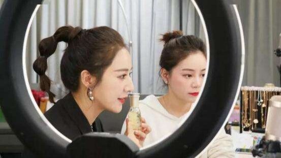 李佳琦薇娅的“余热”快被耗尽，炒MCN概念已经不灵了