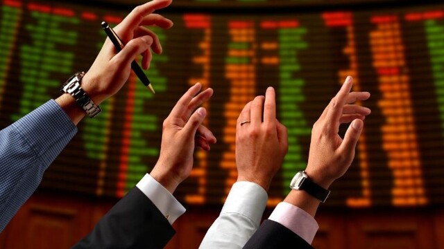 2020股市奇观：疯狂造富，妖股横行