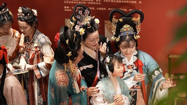 读者+敦煌！甘肃两大IP联手燃爆长三角