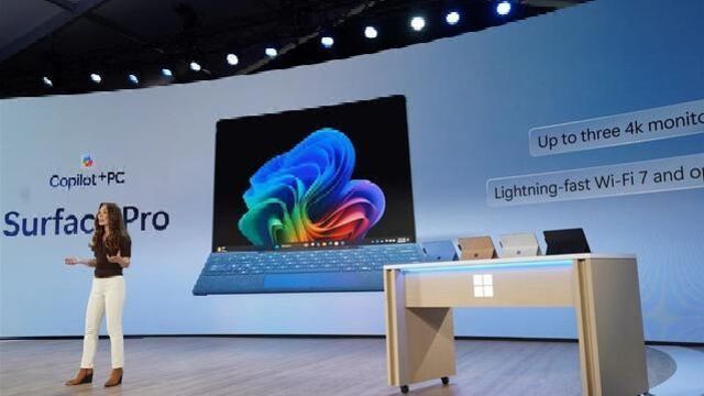 微软新Surface Pro登场：性能提升90%，首搭OLED屏幕