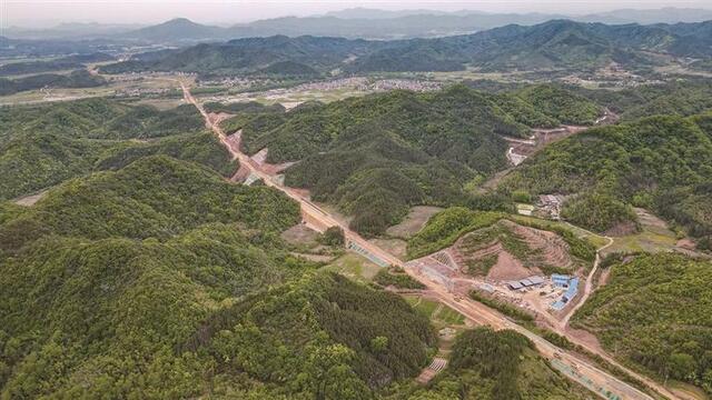 项目建设“满弓劲发”
