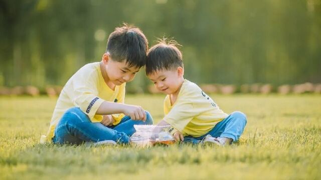健脾祛湿迎盛夏，固护稚阳助成长！从衣食住行入手，让孩子安度夏季