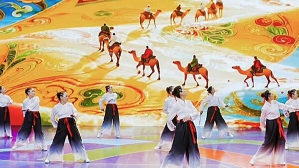 全民健身“领头雁”展风采　敦煌元素上大分