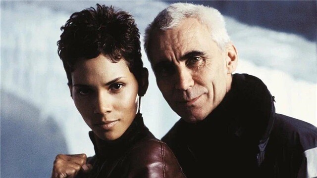 李·塔玛霍瑞去世　曾执导《007之择日而亡》