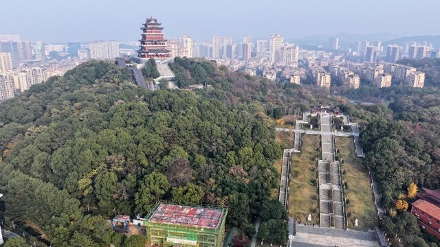 南山公园整体景观提升改造项目即将完工