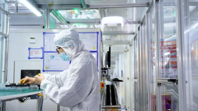 AI眼镜进入“制造分水岭”：乐奇Rokid与蓝思科技首次开放量产细节