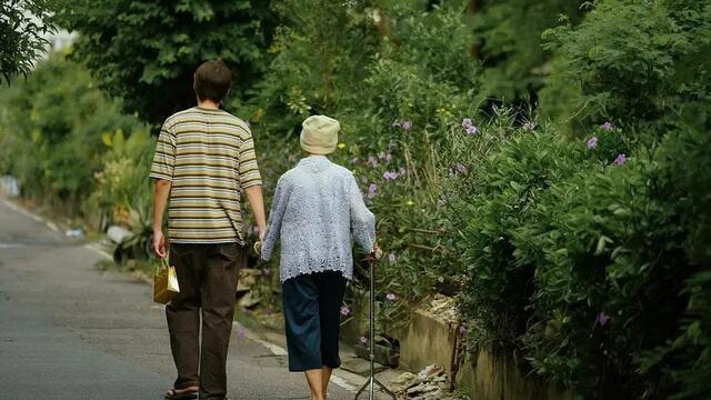 国内首位开“生死课”的老师，讲授“死亡”25年