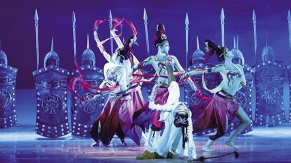 《大梦敦煌》亮相黄河之滨　高校师生赏绝美舞剧