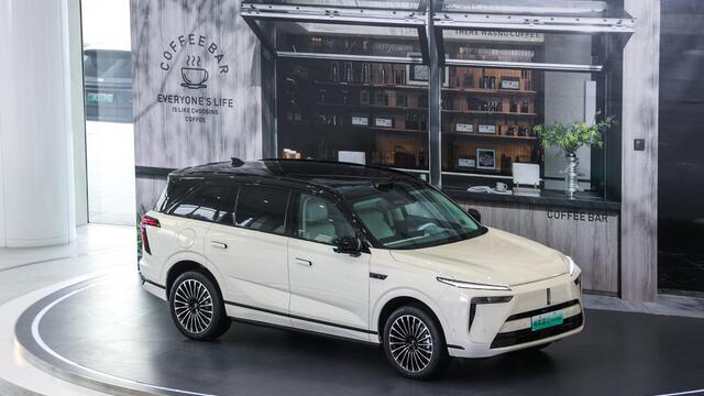 魏牌全新蓝山智能进阶版上市，限时焕新27.58万元起