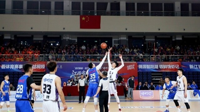 赣BA景德镇队首战不敌萍乡队