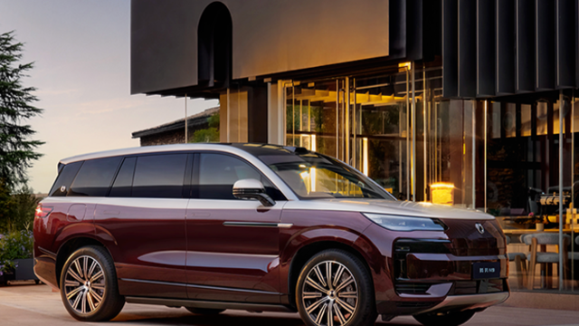 腾势N9开年首次OTA 15项功能焕新/天神之眼5.0上车