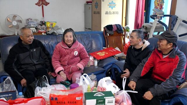 春节前夕“五必访”