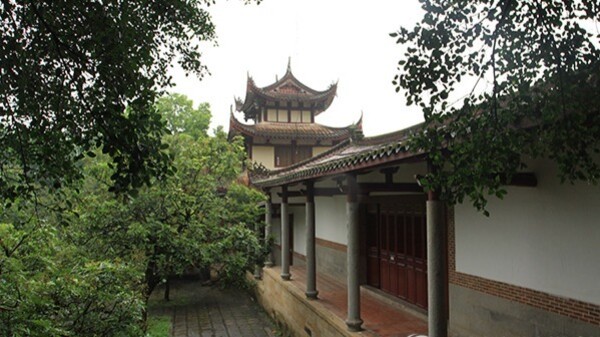 释本性：中国历代高僧从严治教事迹——自我管理