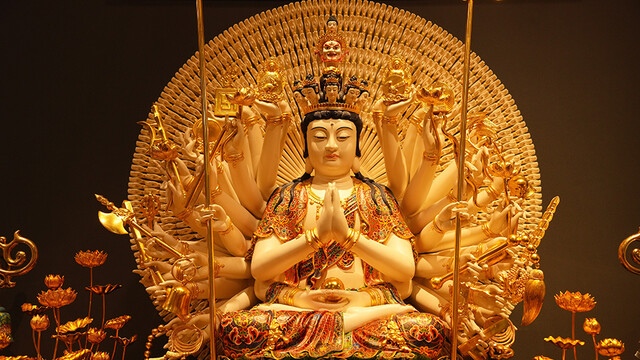 千手千眼观音图鉴，8帧定格的庄严 | 2026厦门佛事用品春季展