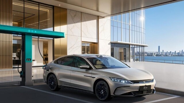 比亚迪汉EV闪充版上市售价17.98万元起 续航705km/智能舒适体验升级