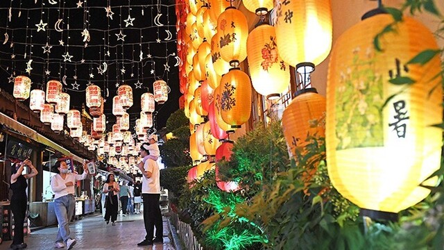镜头里的甘肃：拔节生长　蓬勃向上