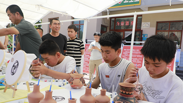 甘肃东乡文明集市烟火气拉满