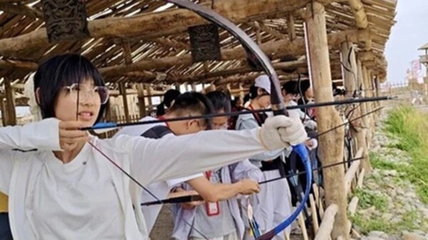 240余名少年徒步阳关古道　这场研学之旅仪式感拉满