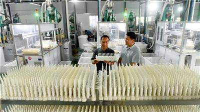 企业进乡村 兴村又富民