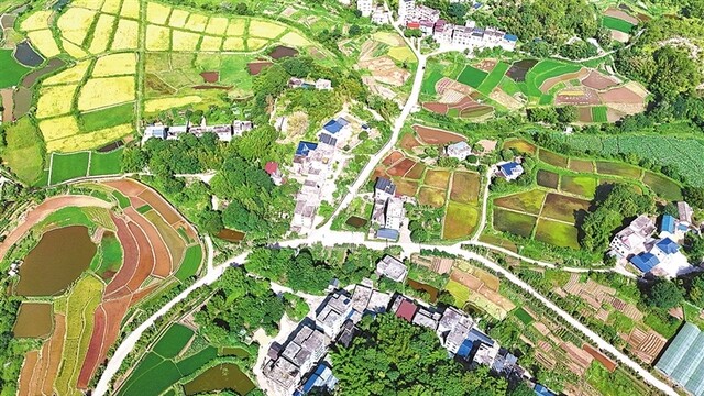 路畅村美乡村兴